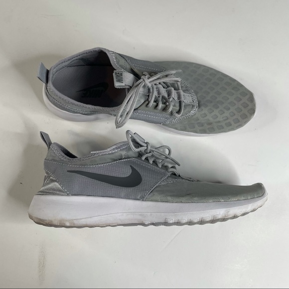 Nike Women’s Juvenate Sneakers Size 8.5 - Picture 2 of 9